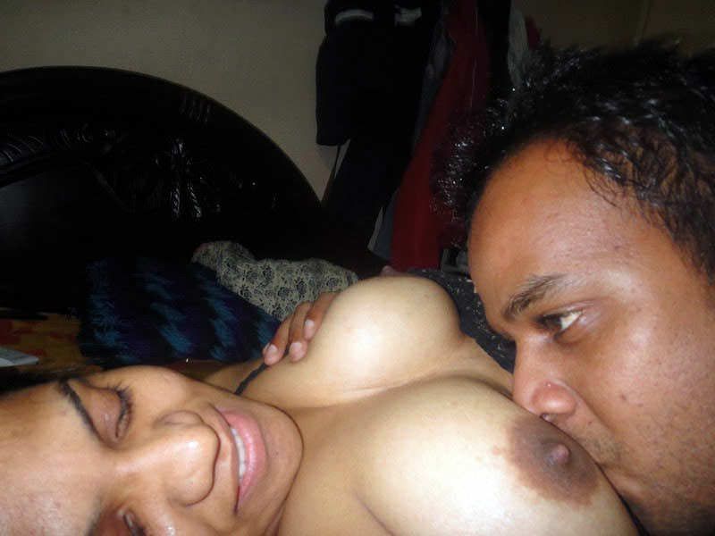 बैंक वाली आंटी को पटा कर छोड़