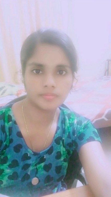 18yo mallu girl nude selfie photos 4