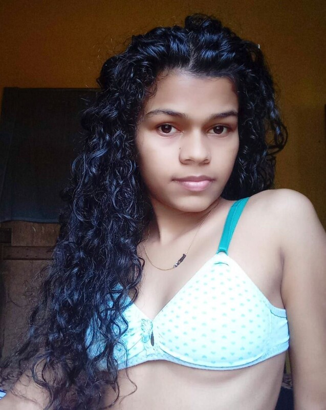 19yo college teen exposing milky boobs photos 3