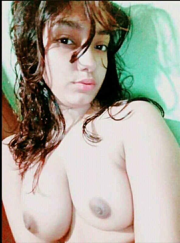 19yo teen Hijabi Bangla girl nude fingering photos 5