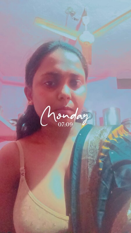 50+ nude photos of Telugu college girl shared with lover 4