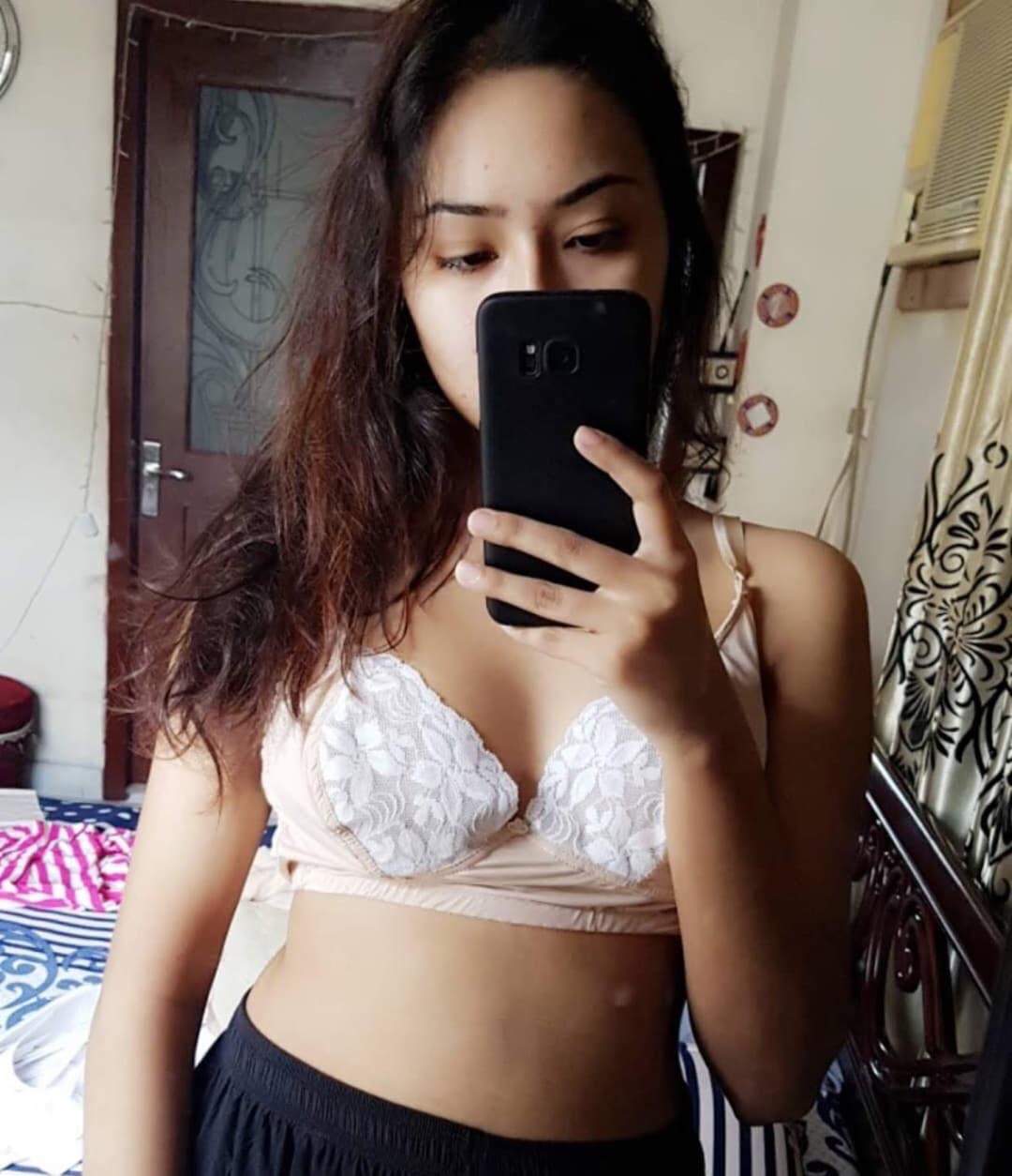 Adore watching sexy GF nude pics 12