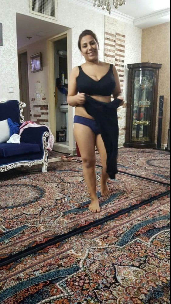 Adore watching these Paki wife sex pics 14