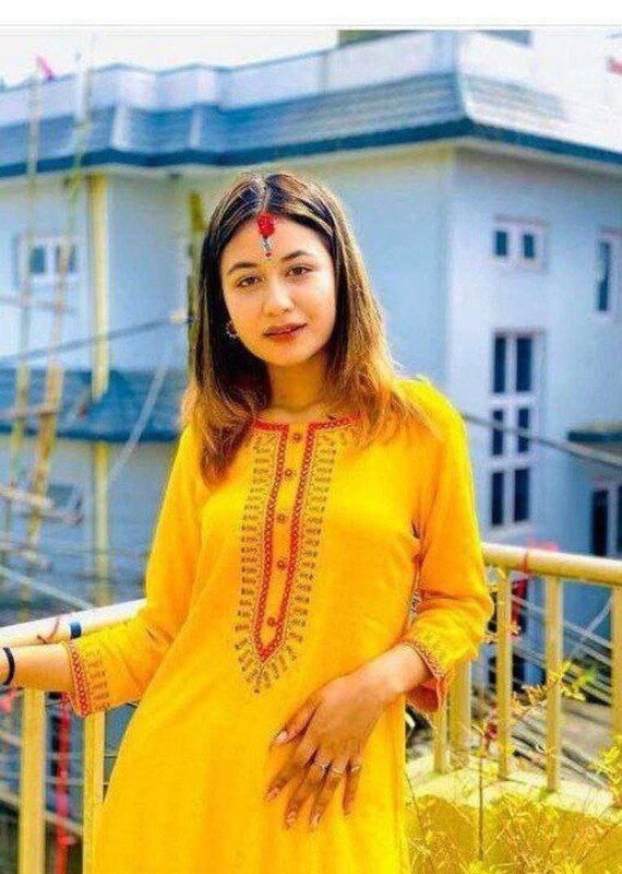 Assamese bhabhi topless boobs showing exclusive 1