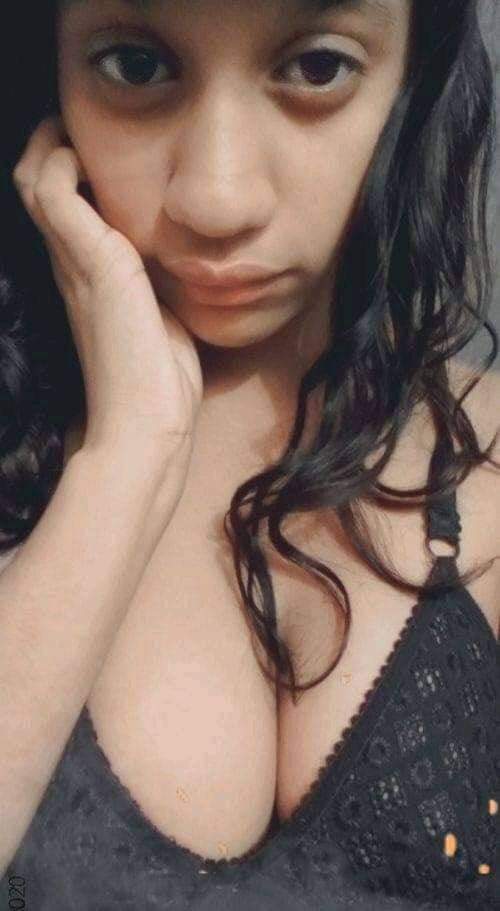Bangla college girl nude selfies 7