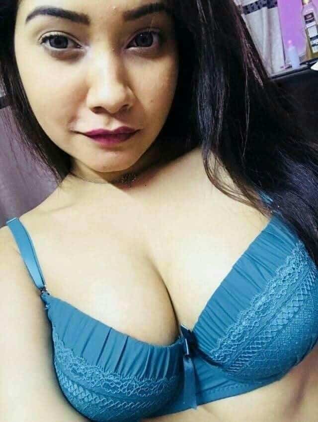 Bangla girl nude pics shared online by her ex-lover 3