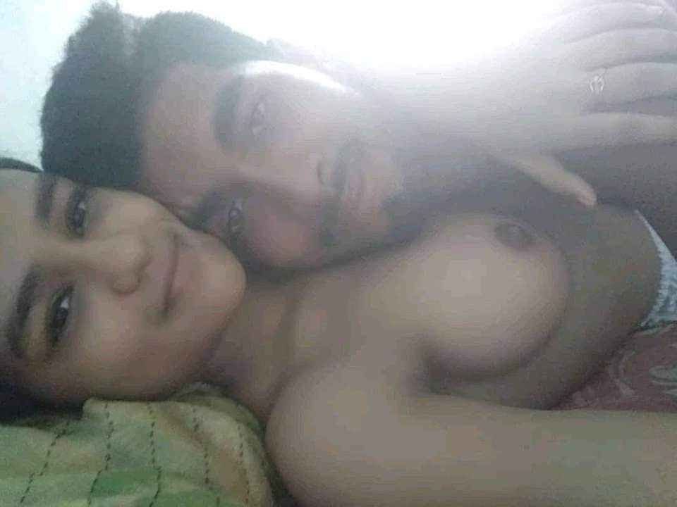Bangla lovers sex pics leaked online 5