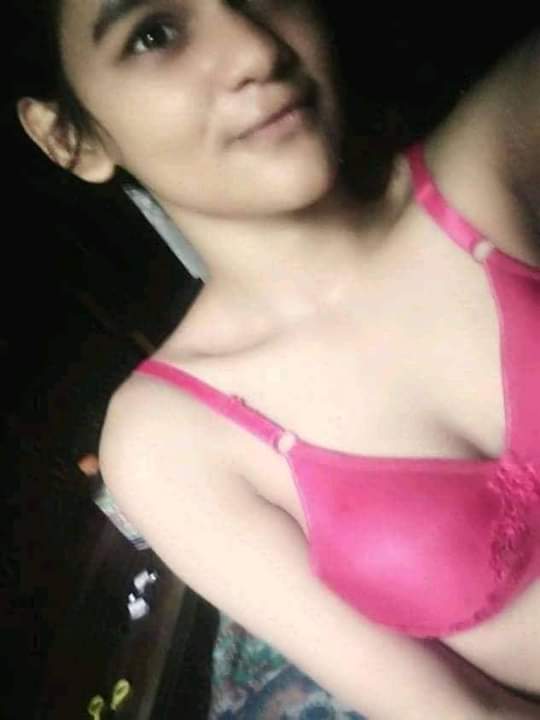 Bangla lovers sex pics leaked online 8