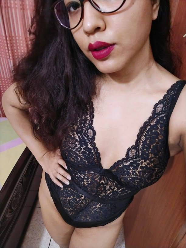 Bangla wife naked doggy and transparent lingerie 5