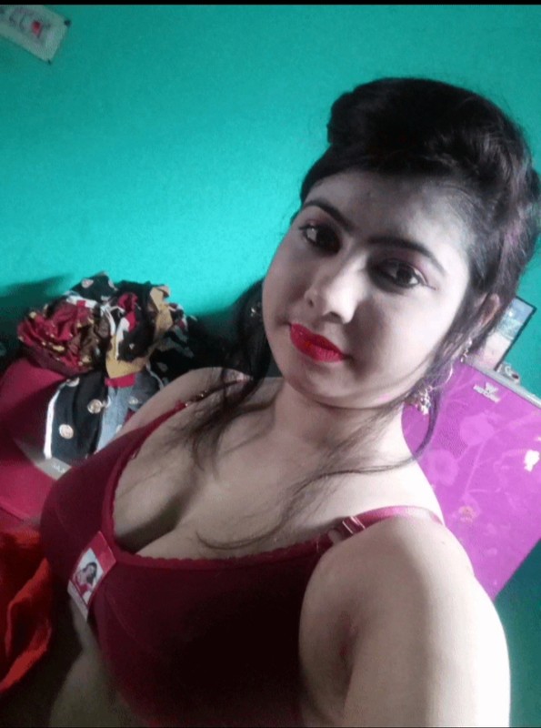Bangladeshi beautiful girl nude pics 4