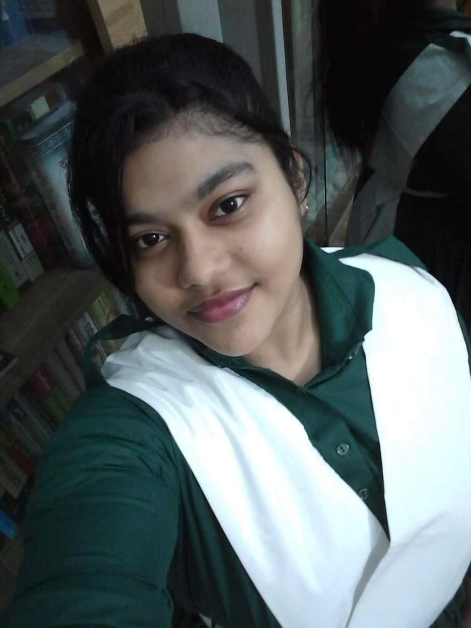 Bangladeshi college girl nude hot selfies 1