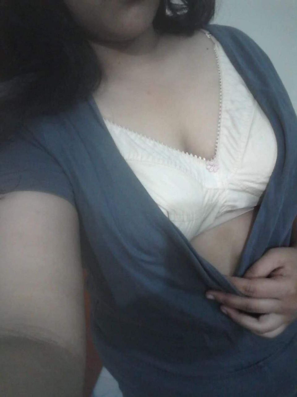 Bangladeshi college girl nude hot selfies 4