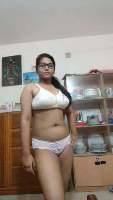 Bangladeshi girl nude photos taken for her lover exposed 5