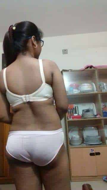 Bangladeshi girl nude photos taken for her lover exposed 9