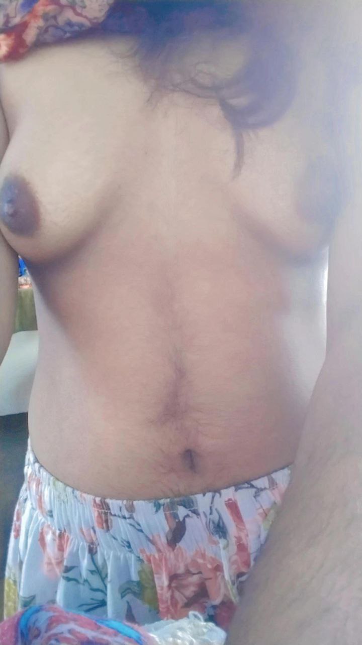 Bangladeshi girl tight boobs exposing selfies 6