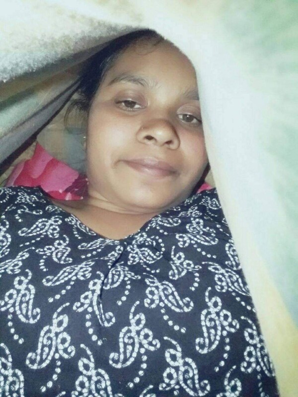 Bangladeshi hijab girlfriend naked body showing 2