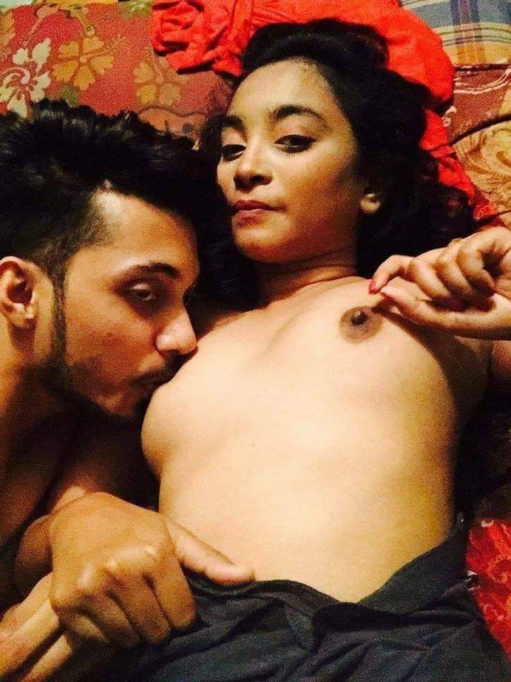 Bangladeshi Lovers sex pics 10