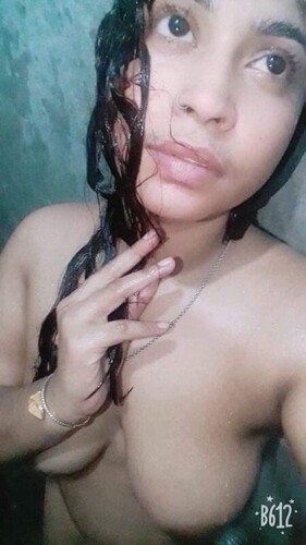 Bangladeshi TikTok girl nude boobs showing selfie 4