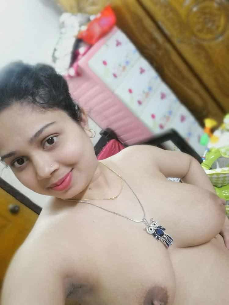 Bangladeshi topless beauty Haseena Begum’s photos 2