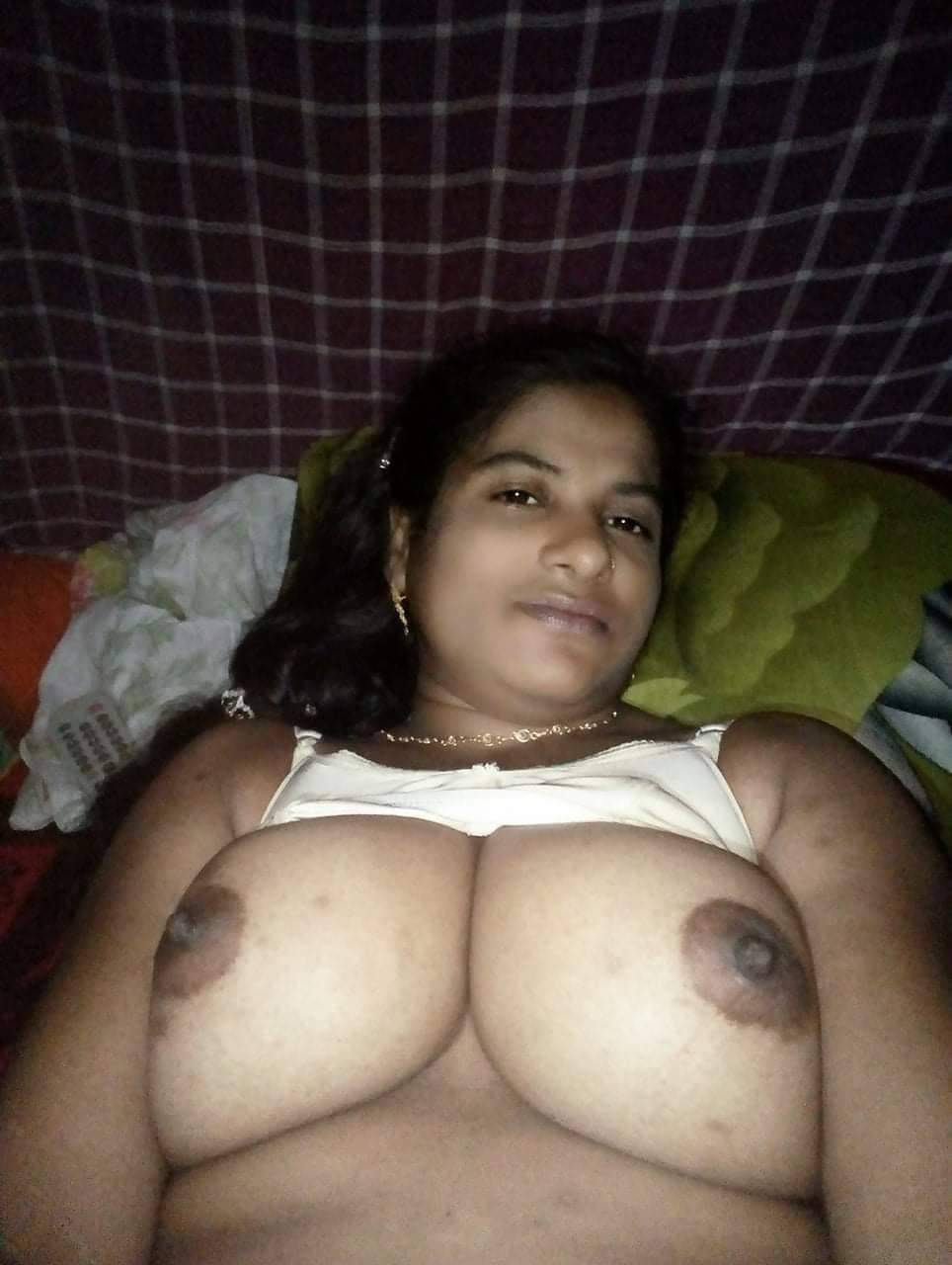 Bangladeshi Village Bhabi Nude Pics 4