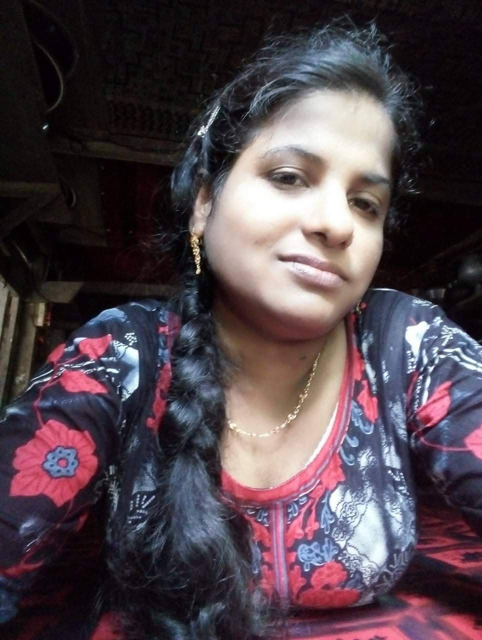 Bangladeshi Village Bhabi Nude Pics 5