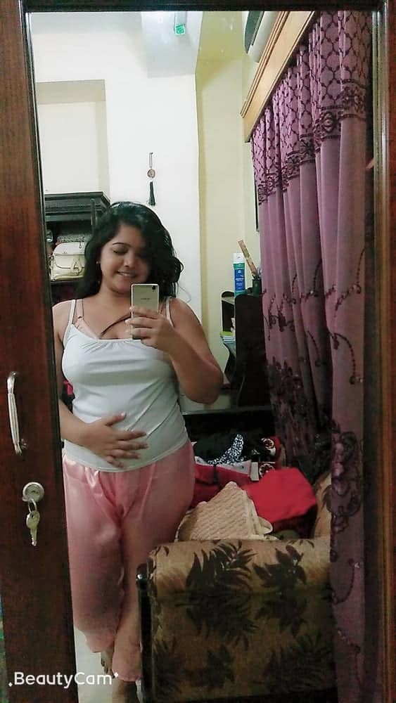 BD girl leaked nudes of private body exposures 9