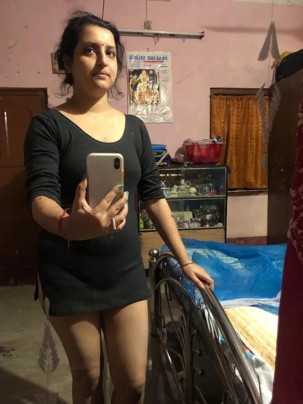 Beautiful Bengali Boudi Nude Pics 8