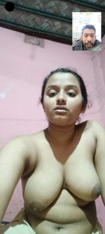 Beautiful Bengali wife topless video call before marriage 3