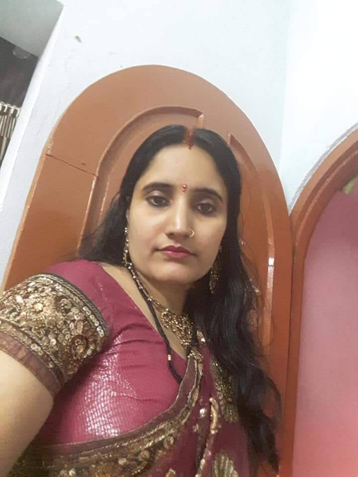 Beautiful bhabhi naked selfie photos update 1