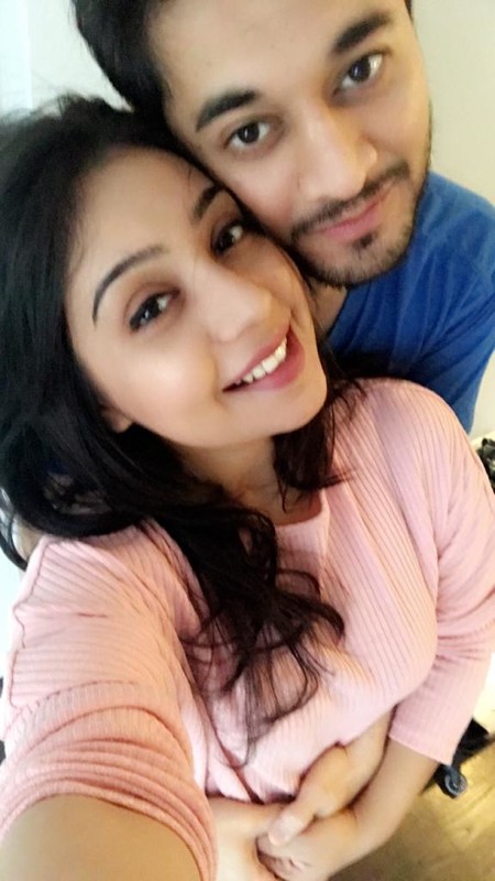 Beautiful Indian girl sex photos with boyfriend in hotel 2