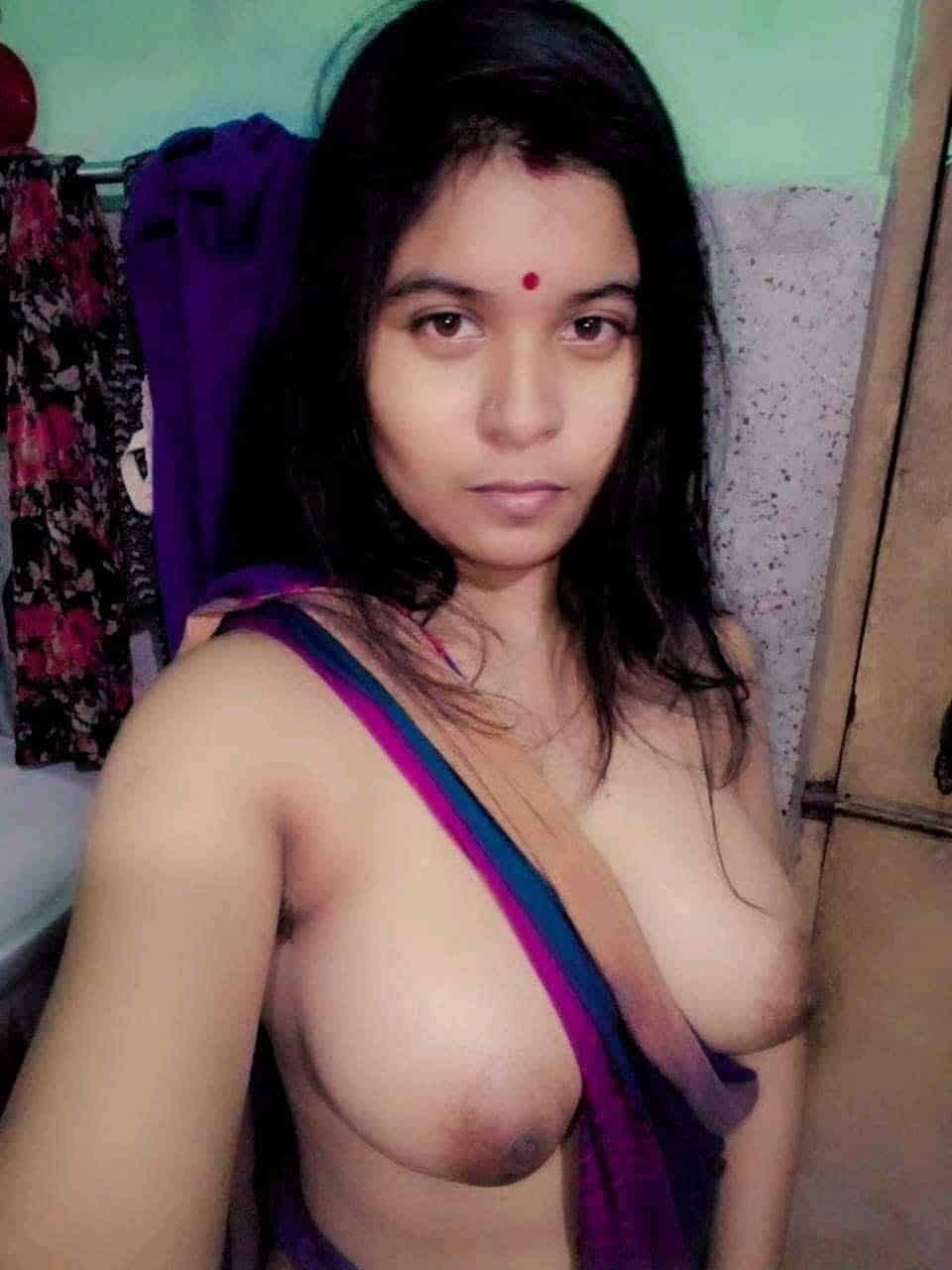 Bengali Boudi nude pics collection goes live 11