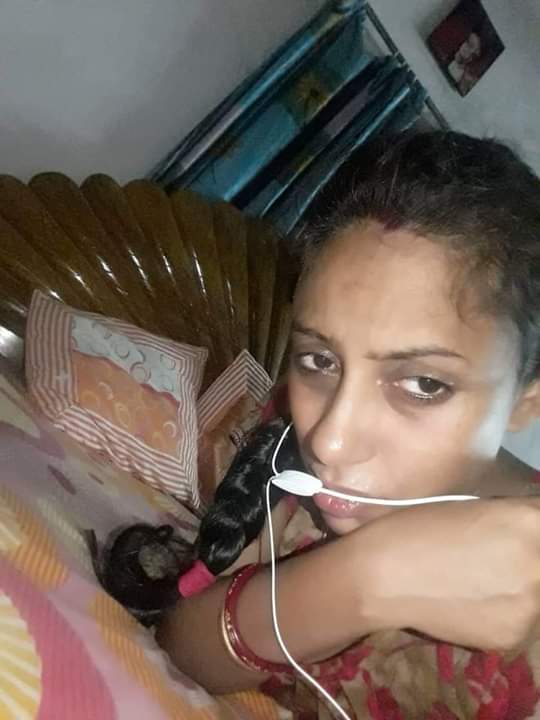 Bengali Boudi nude pics 8