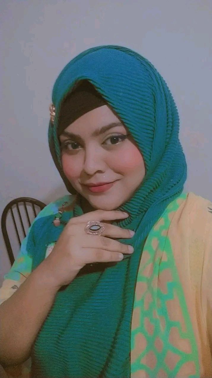 Bengali chubby hijab bhabhi nude big boobs 1