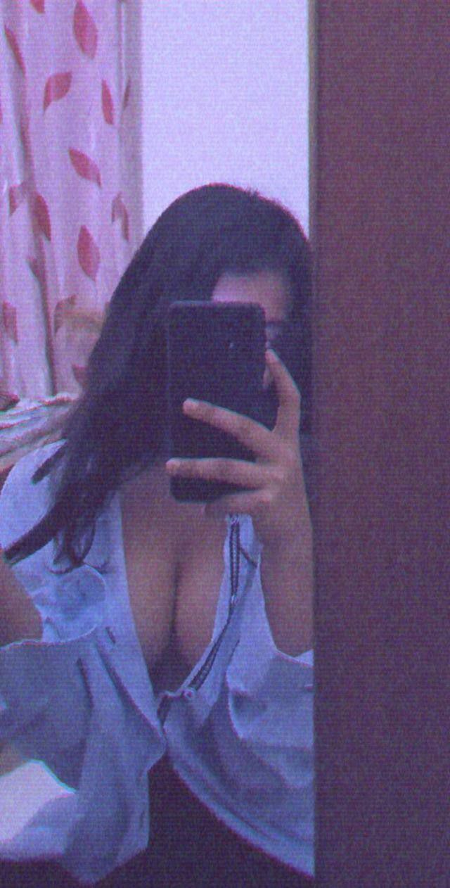 Bengali college girl boobs showing photos 4