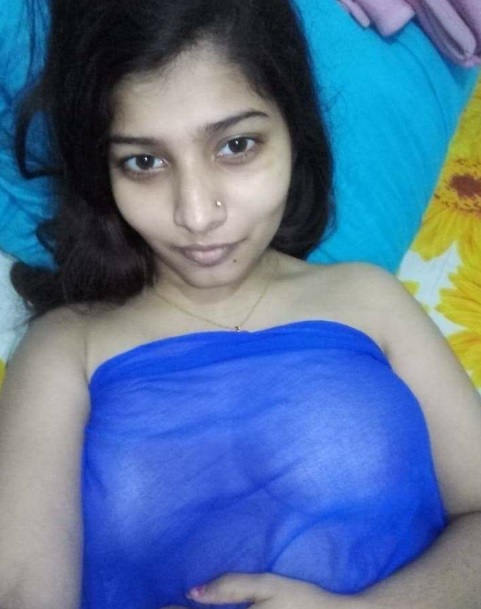 Bengali college girl hot shapely boobs photos 5