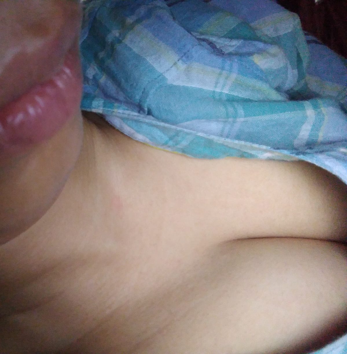 Bengali college girl nude photos shared online 8