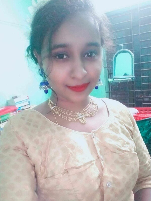 Bengali college girl nude selfies at midnight 2