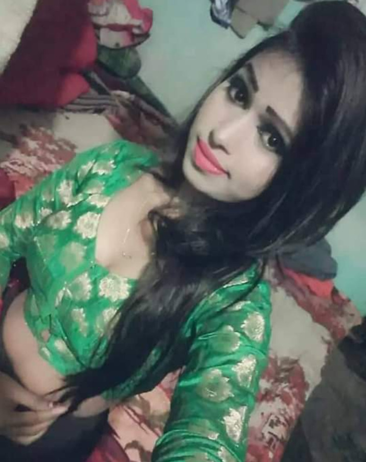 Bengali girl Desi nude pics 7
