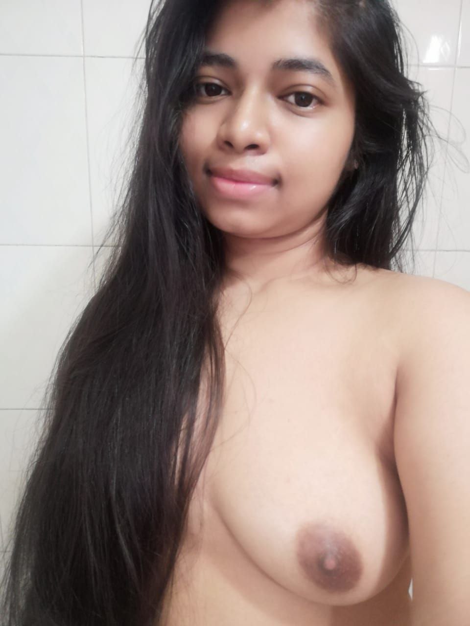 Bengali girl untouched boobs showing selfie 4