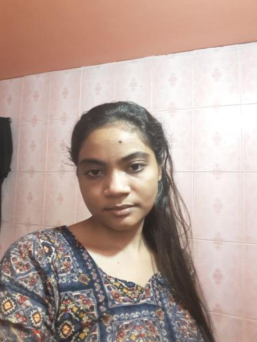 Bengali girlfriend selfie topless showing big boobs 3