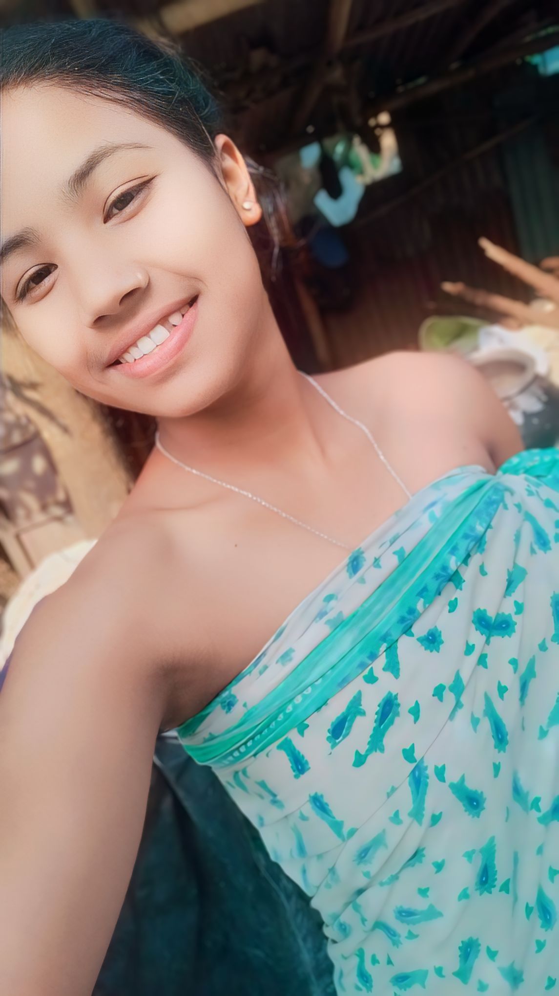 Bengali housewife naked photos shared by hubby 5