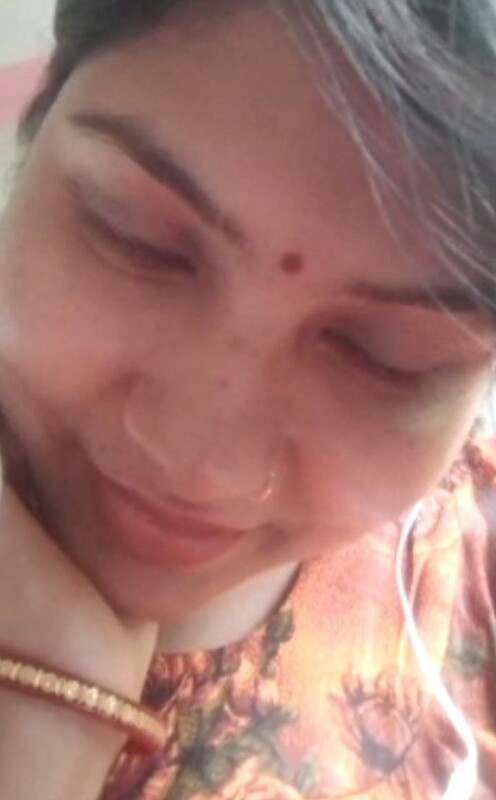 Bhabhi in red lingerie nude big boobs showing 2