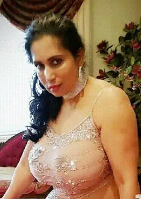 Big boob wife pics would tempted you to masturbate 3