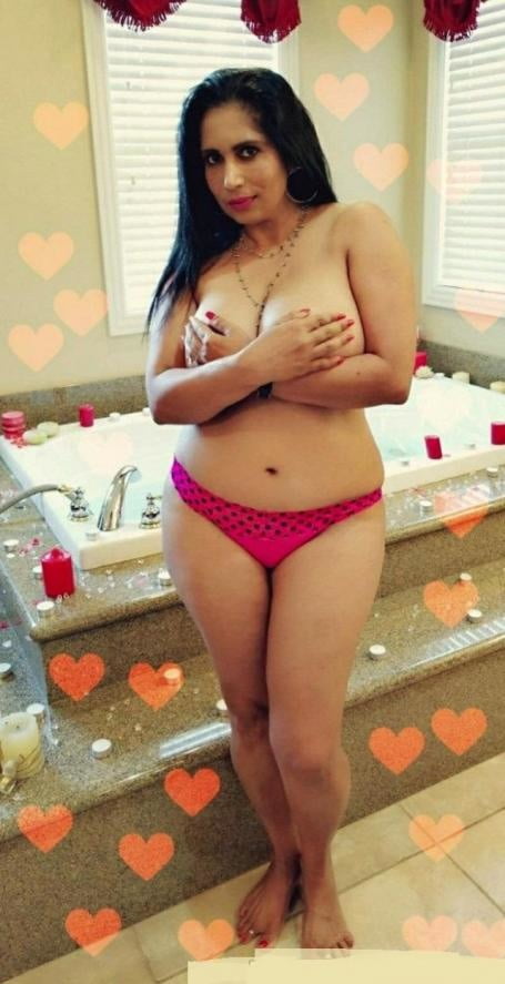 Big boob wife pics would tempted you to masturbate 4