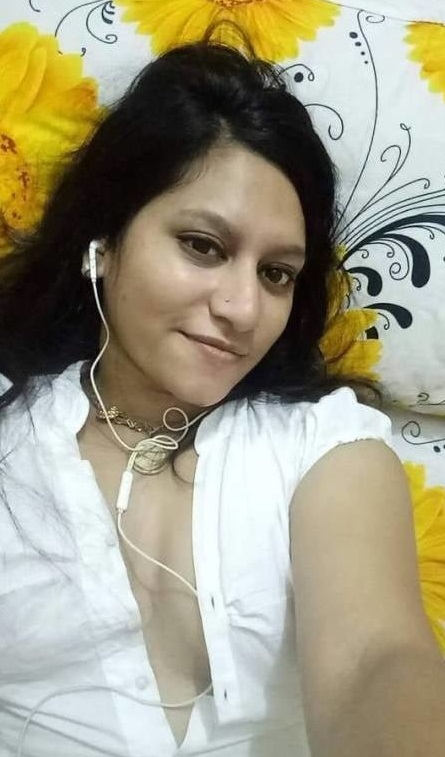 Big boobs Bhabhi nude selfies 8