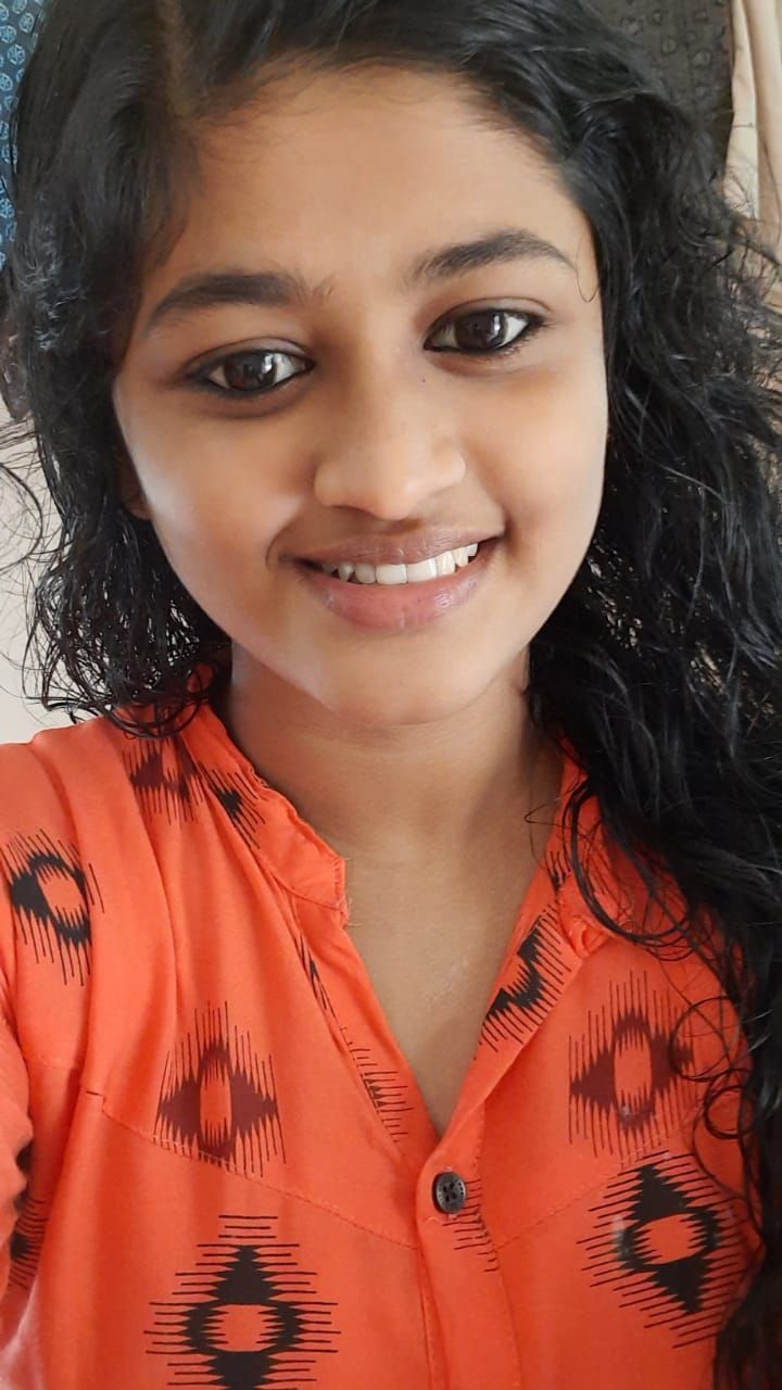 Big boobs Indian girl cute nude photos 1