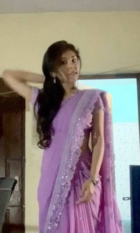 Big boobs nude Indian girl leaked sex pics 1