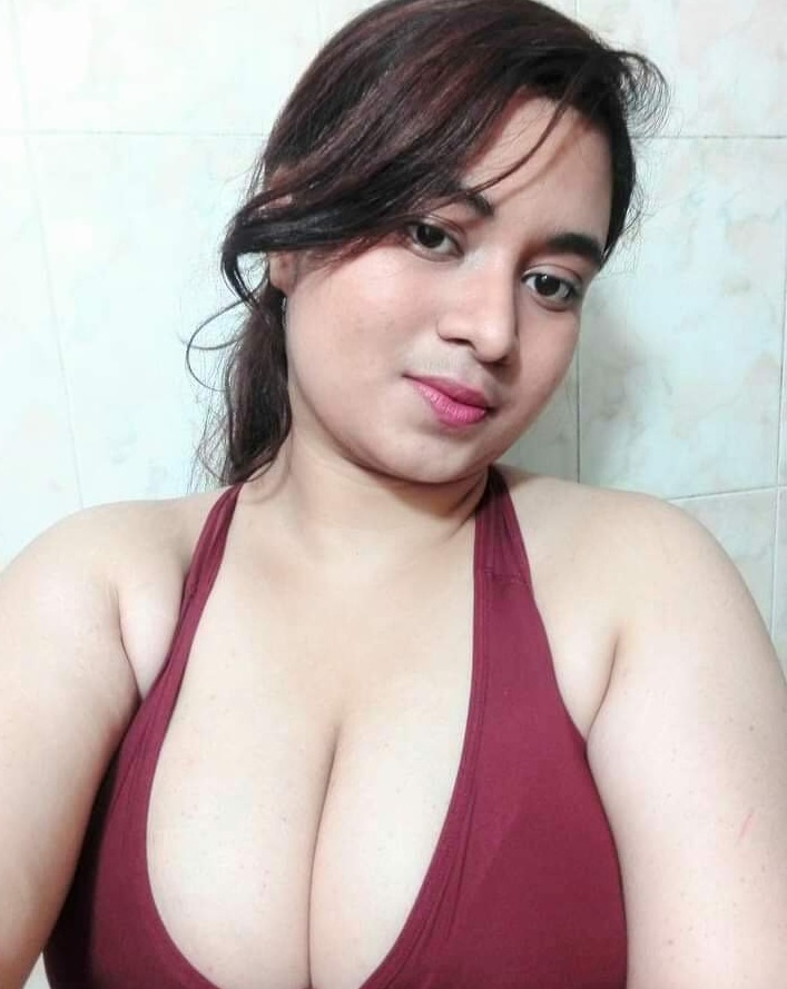 Big boobs Paki girl solo nude selfies for lover 6