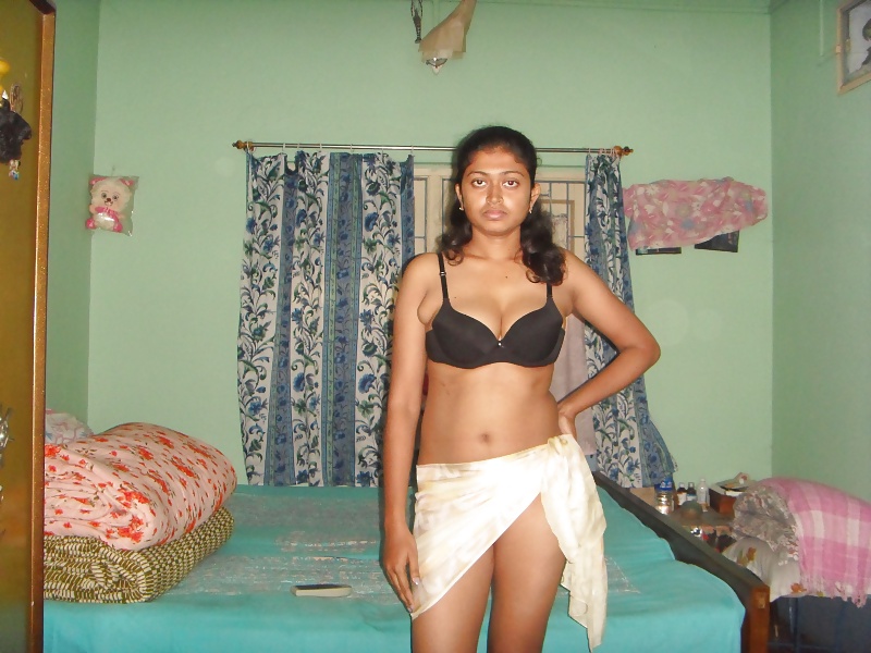 Big tits Bengali girl nude photoshoot 3