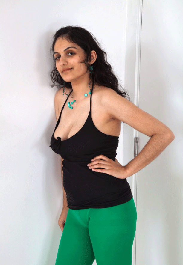Big tits Punjabi girl nude photo collection 9